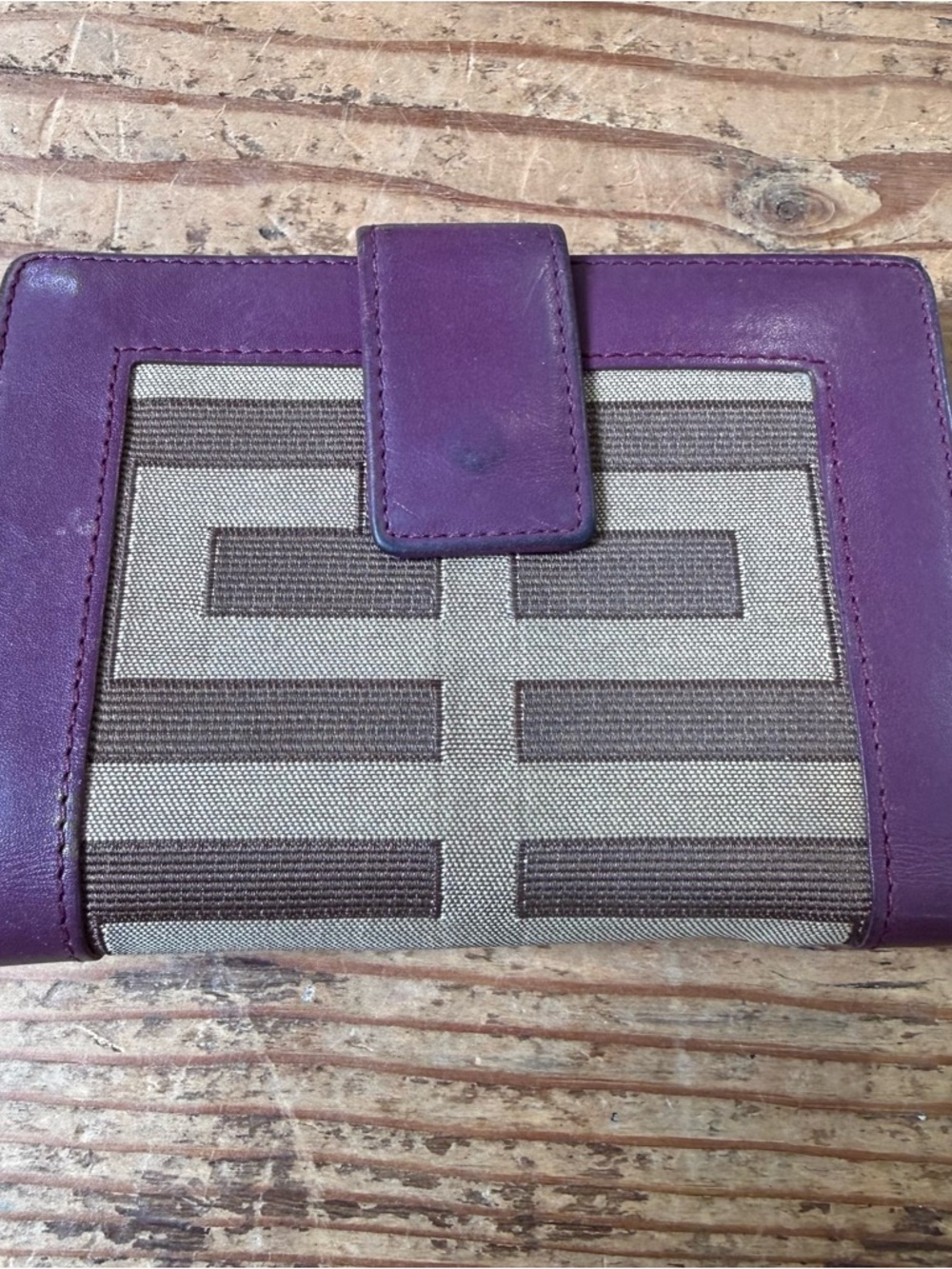 Givenchy Purple Leather & Canvas Buckle Monogram Designer Wallet - Picture 3 of 6